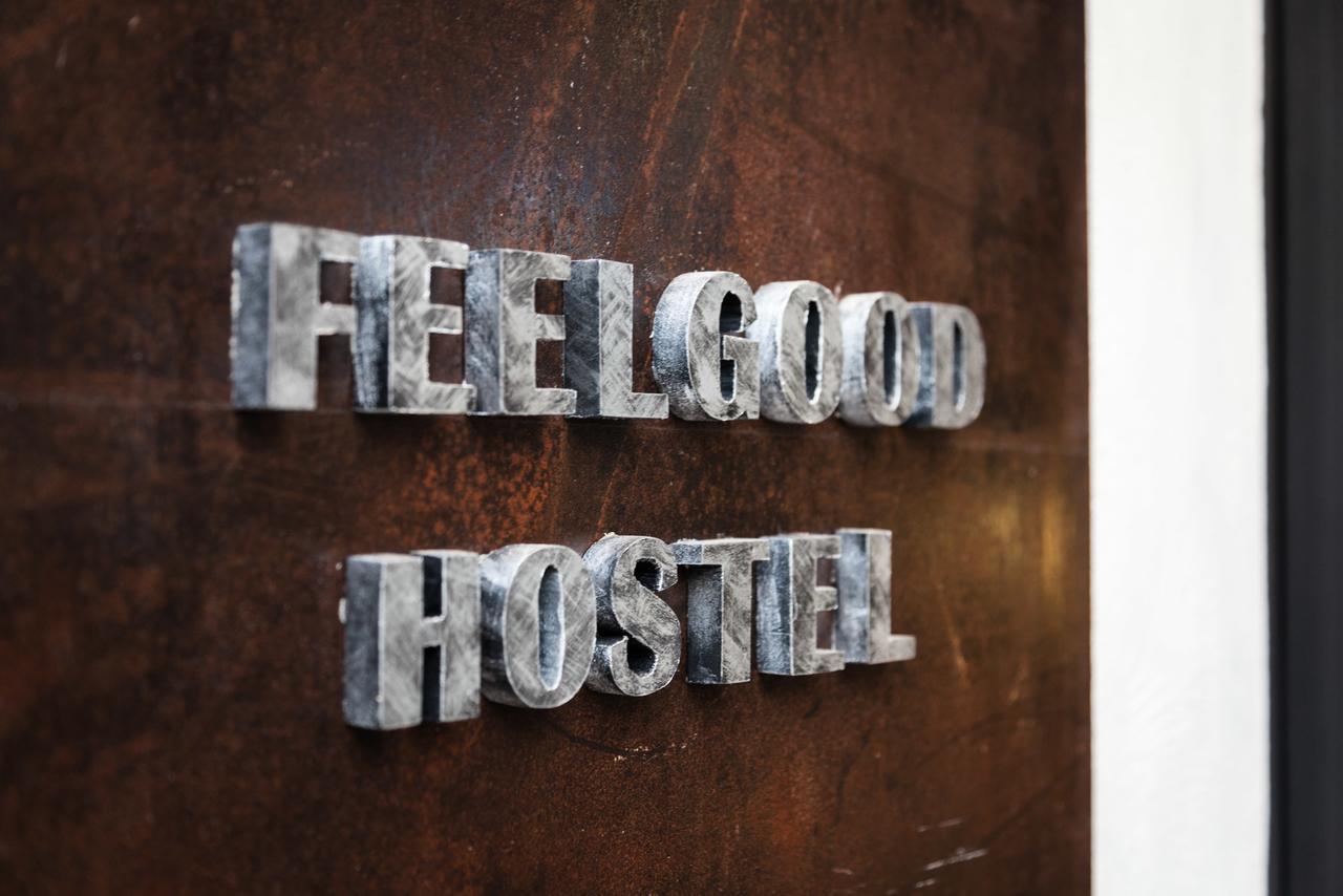 Feel Good Hostel Phuket Dış mekan fotoğraf