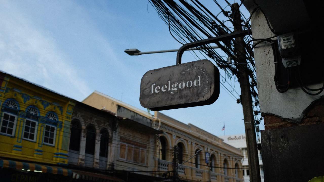 Feel Good Hostel Phuket Dış mekan fotoğraf